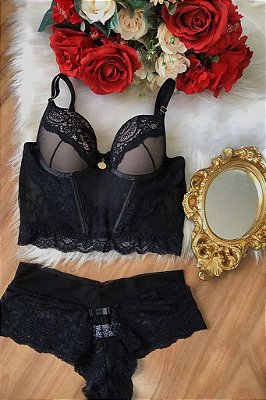 CONJUNTO CROPPED COM BARBATANAS
