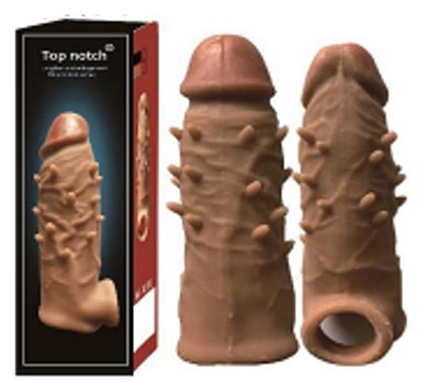 Capa Peniana em CyberSkin com extensor de 4 cm. Possui anel para escroto, veias e glande