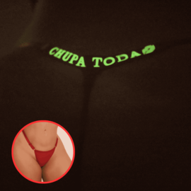 Calcinha CHUPA TODA com Simbolo que Brilha no Escuro Vermellha