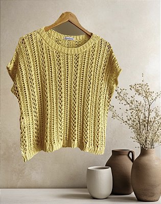 BLUSA EM TRICOT RENDADA