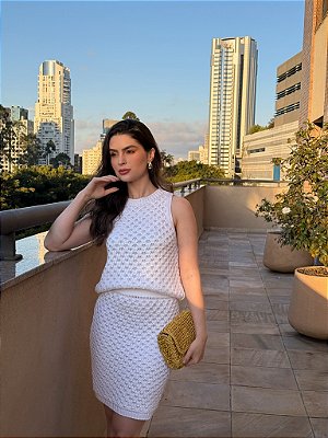CONJUNTO DE SAIA E BLUSA EM TRICOT