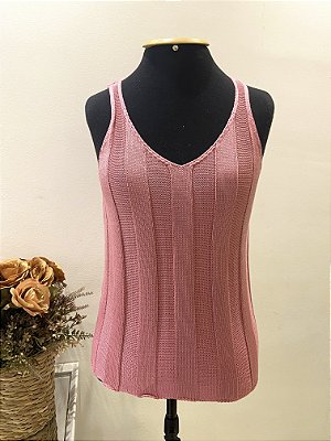 REGATA CANELADA EM TRICOT