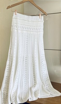 SAIA RENDADA EM TRICOT