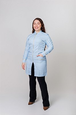 Jaleco de zíper azul bebê com detalhes dourado