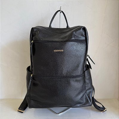 Mochila em couro legítimo