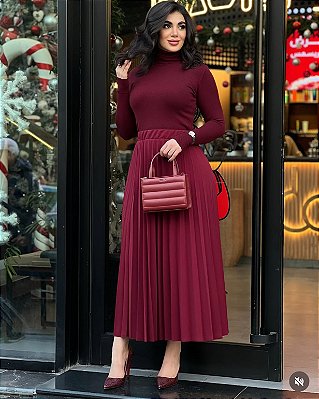 Saia Midi Plissada Plus Size - em Malha Crepe  ♡ Especial Linha Plus Size