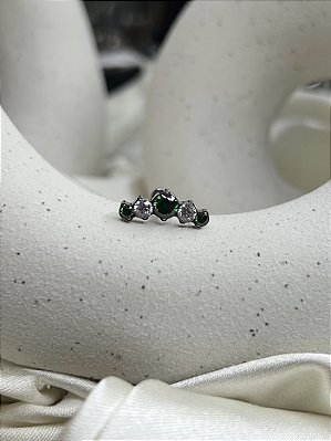 Labret Cluster c/ Zircônias VERDE