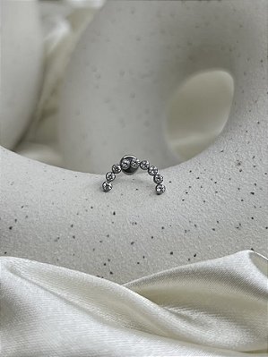 Labret cluster zircônia curvado - Titânio
