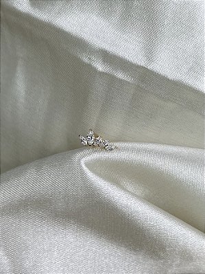 Labret Cluster marquise zircônia titanio gold