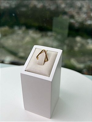 Argola segmento triangulo GOLD
