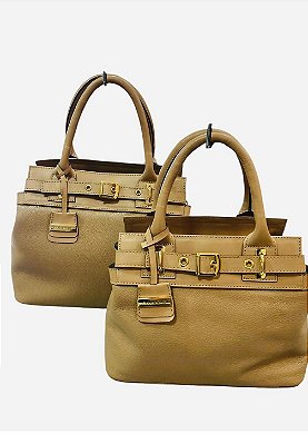 Bolsa Estruturada Tote Nude com Chaveiro e Fivela 100% Couro Carla