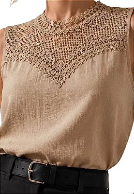 Blusa Detalhe Renda na gola Gisele