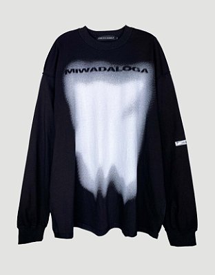 Camisa Longsleeve Oversized "Anything You Can Get Away With"
