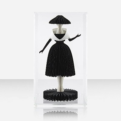 Escultura em Papel sobre Acrílico Miss Dior - mod2