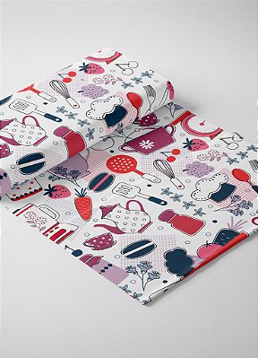 Tecido Veludo Suede Estampa Digital Cenoura e Morango Fundo Branco 1,40m de Largura