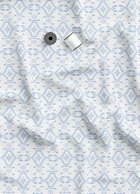Tecido Tricoline Estampa Digital Arabesco com Ramos Azul e Branco 1,50m de Largura