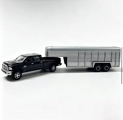 Miniatura ERTL Dodge Ram 2500 Trailer