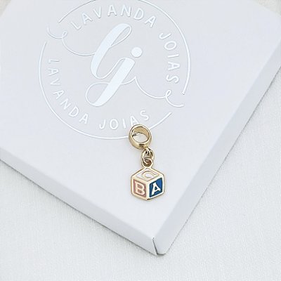 Berloque ABC em banho Ouro 18k