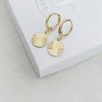 Brinco Argola Medalha banho Ouro 18k