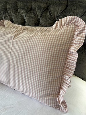 Porta travesseiro com babados