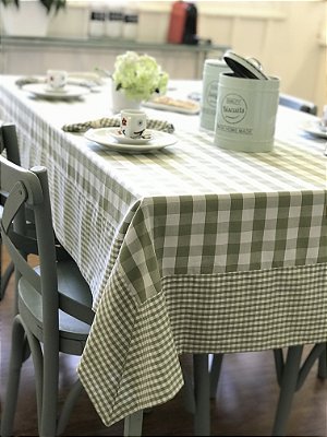 Toalha de mesa canto mitrado 6 lugares