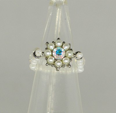 Anel flor de strass base prata