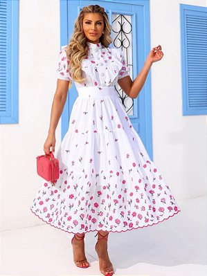 Vestido Midi de Cambraia Bordada Primavera Floral