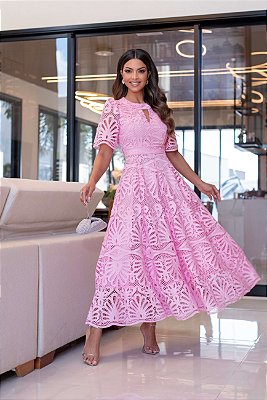 Vestido Midi Rosa de Renda Ana