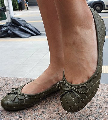 SAPATILHA 948 VERDE MILITAR