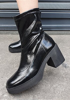 BOTA 14723 PRETO VERNIZ MOLHADO / ESTILOSA  / CONFORTÁVEL E LEVE