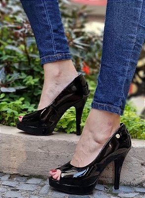 PEEP TOE VIA UNO 137050 PRETO VERNIZ