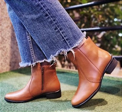 BOTA EM COURO 74833 WHISKY