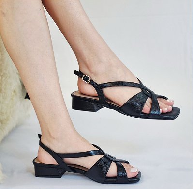 SANDÁLIA EM COURO 224718 PRETO / SALTO E BICO QUADRADO / FECHO TRASEIRO