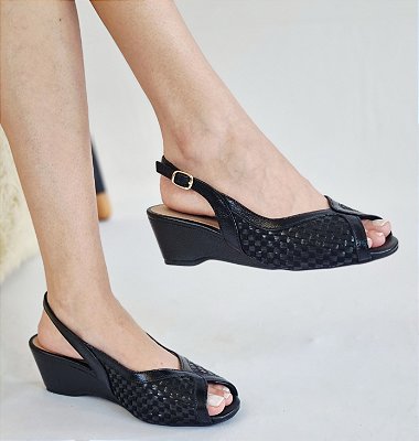 SANDÁLIA ANABELA EM COURO TRESSÊ 114832 PRETO