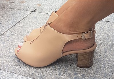 SANDÁLIA CONFORTO EM COURO 981362 NUDE