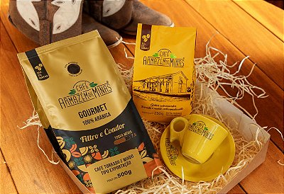Kit-03 Café Clássico 250g e Café Gourmet 500g - Torrado e Moído + Linda Xícara Amarela de Café