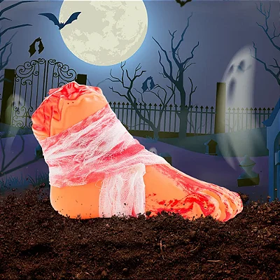 Pé Humano Decepado Sangrento para Decoração de Halloween – 19cm