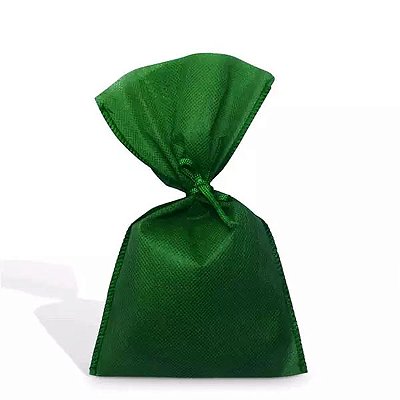 Sacolinha Surpresa TNT Verde com Fita 11x20cm - 10 Unidades