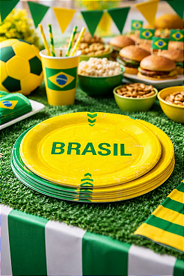 Prato de Festa Brasil Copa do Mundo 18cm – Papel Cartão Laminado | 8 Unidades