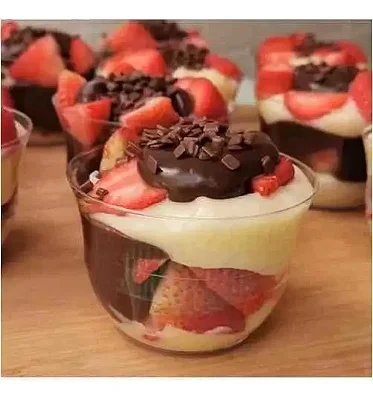 Pote Plástico Cristal 180ml para Bolo no Pote com Tampa – Prafesta | 10 Unidades