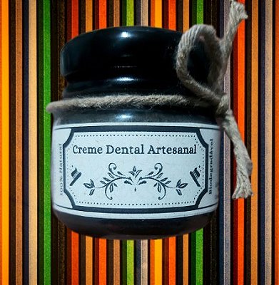 Pasta Dental Sem Flúor Detox 100 % Natural Com Carvão Ativado Antitártaro Clareadora 40 ml