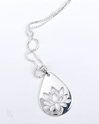 Pingente Flor de Lótus de Prata 950