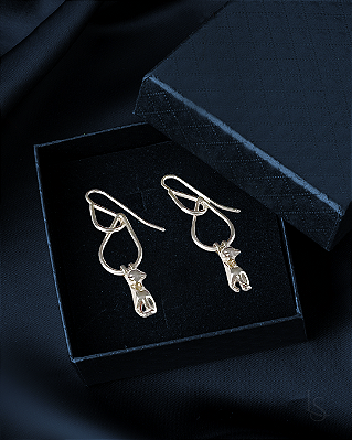 Brinco de Prata 950 Gotas e Gatos