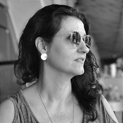 Brinco Lunar de Prata Pura Lua M