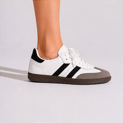 Tênis couro inspira Samba branco/preto