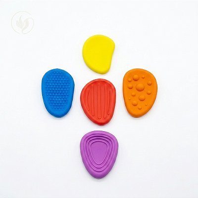 Pedras Sensoriais – Exploração Tátil