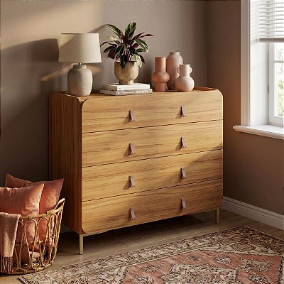 Cômoda 90x81cm com 4 Gavetas Puxador em Couro e Pês Metálicos