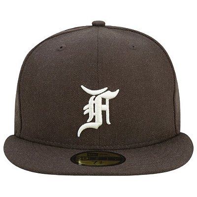 Boné 59FIFTY Fitted Essentials Fear Of God Aba Reta Marrom