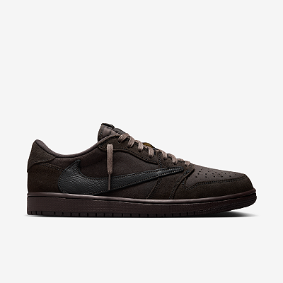 Tênis Travis Scott x Air Jordan 1 Low OG Velvet Brown