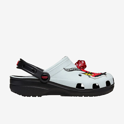 Sandália Crocs x Stranger Things Hellfire Classic Clog